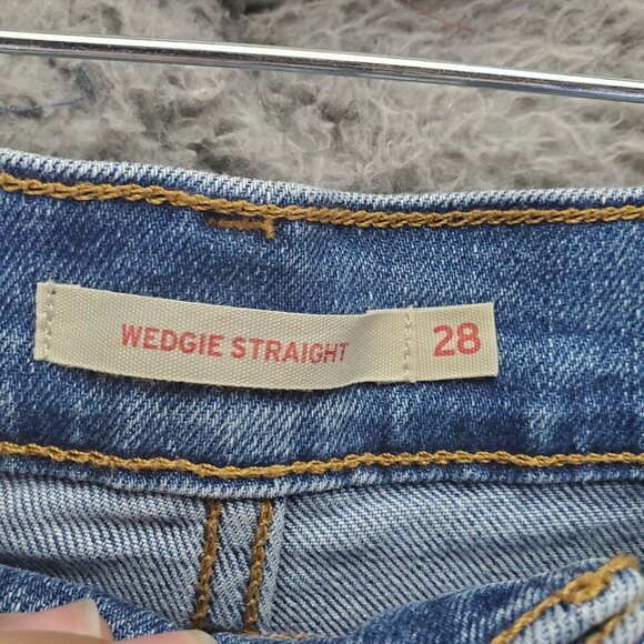Levis Jeans Womens 28 Blue Wedgie Straight Stretch Button Fly Frayed Hem - Picture 3 of 14